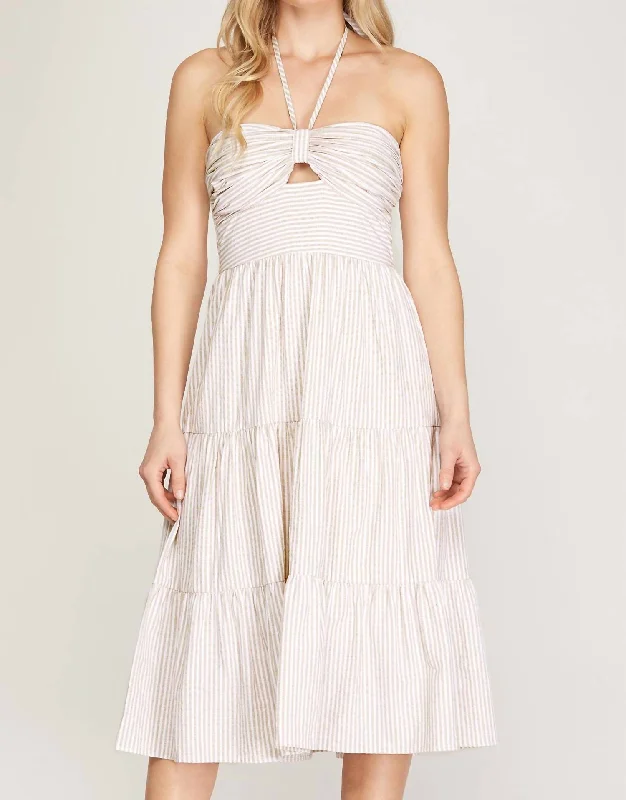 Tallulah Falls Sleeveless Halter Midi Dress in White/Tan